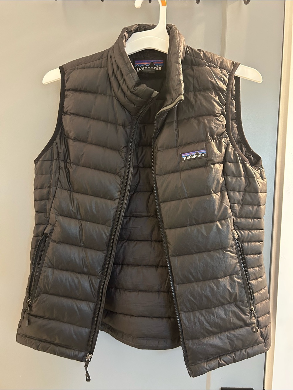 Patagonia Women’s Quilted Nano Down Vest - Black